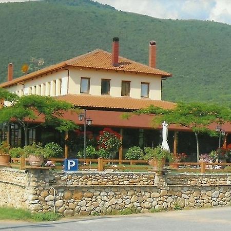 Hotel Kapsalis فيريا المظهر الخارجي الصورة