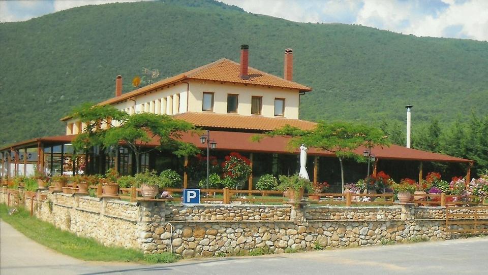 Hotel Kapsalis فيريا المظهر الخارجي الصورة